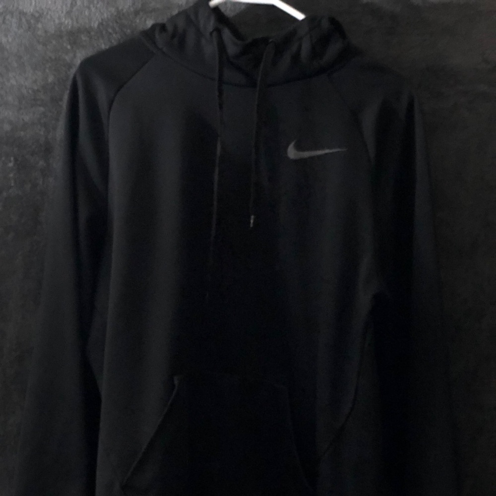 Nike Sport Hoodie TRYNA GET RID OF ASAP‼️